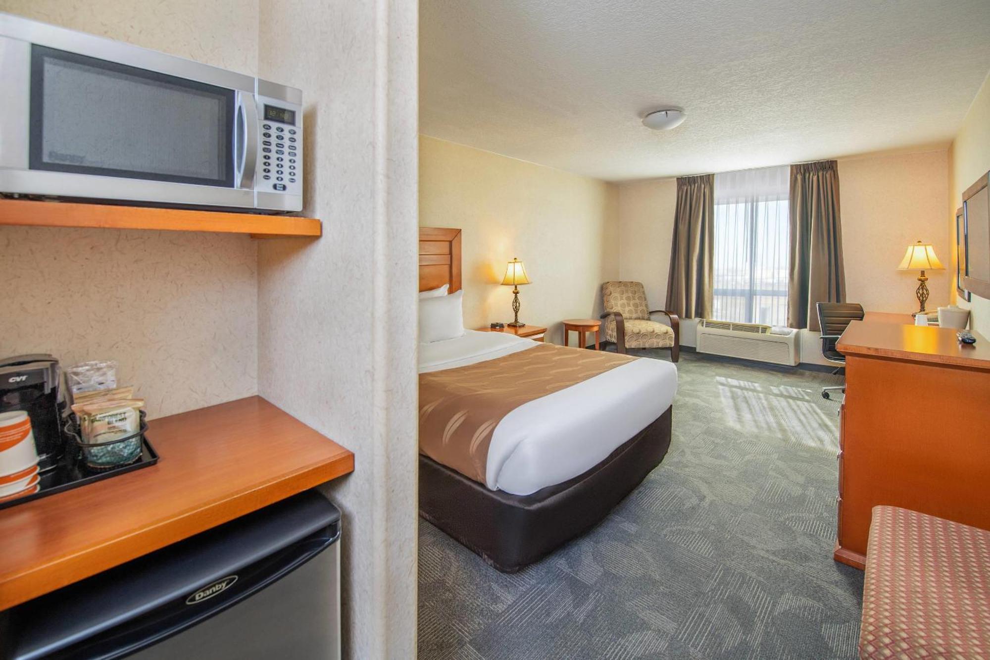 Quality Inn & Suites Lethbridge Eksteriør bilde